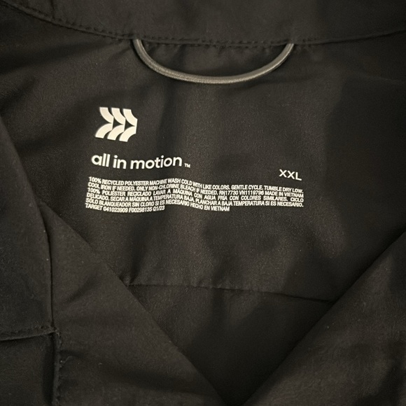 All in motion XXL button down shirt - Picture 2 of 3